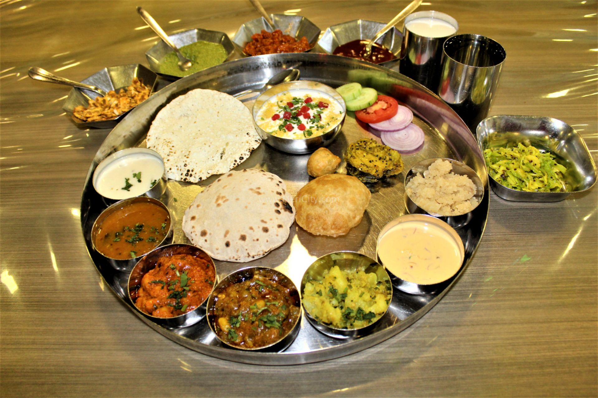 Shree Radhe Thaal