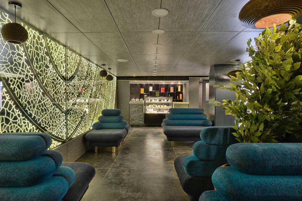 Antarim Hotel