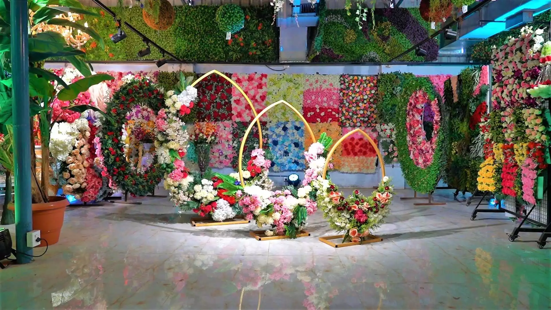 M D Flowers
